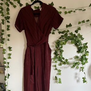 Maroon wide-leg pantsuit